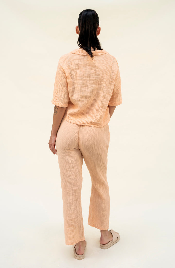 Kurzärmlige Musselinbluse (Peach)