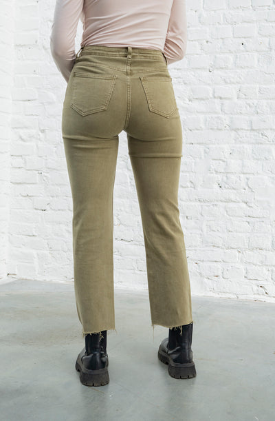 Jeans mit geradem Bein und Fransen (Khaki)