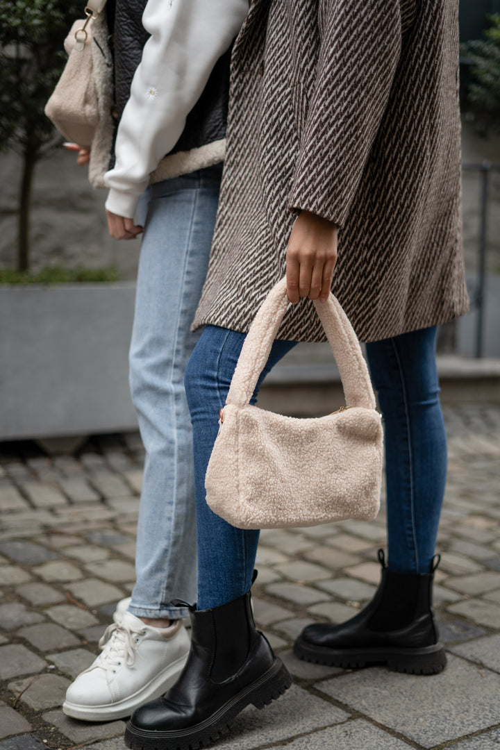 Tasche aus Teddy (Creme)