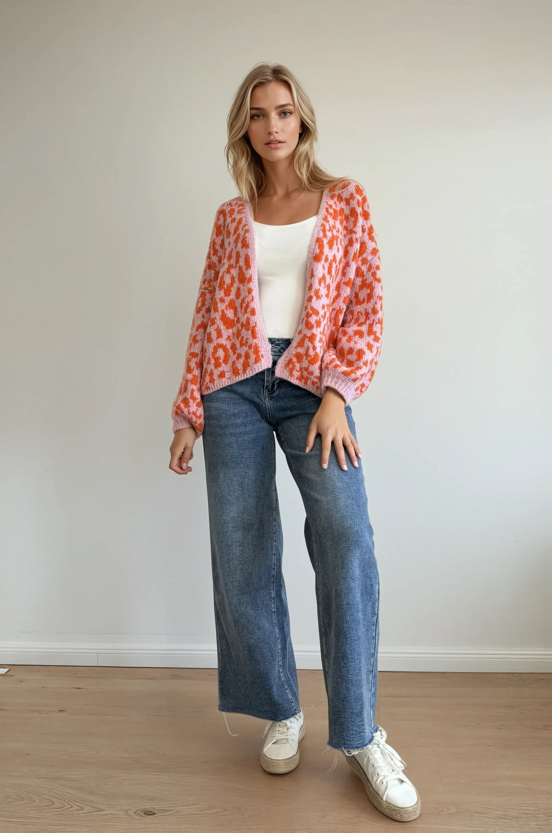 Cardigan mit Leo-Muster (Rosa Orange)