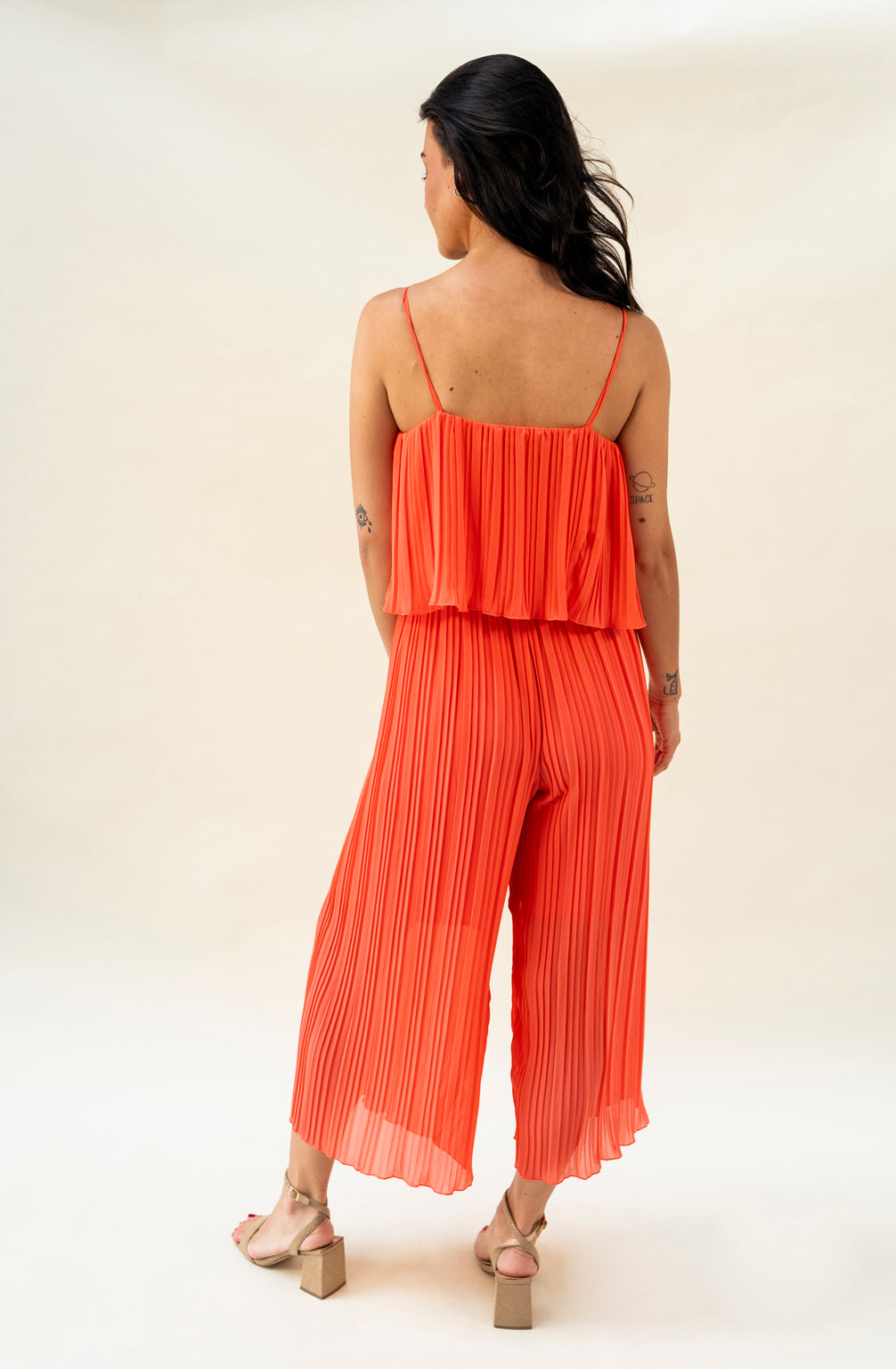 Jumpsuit in Faltenoptik (Peach)