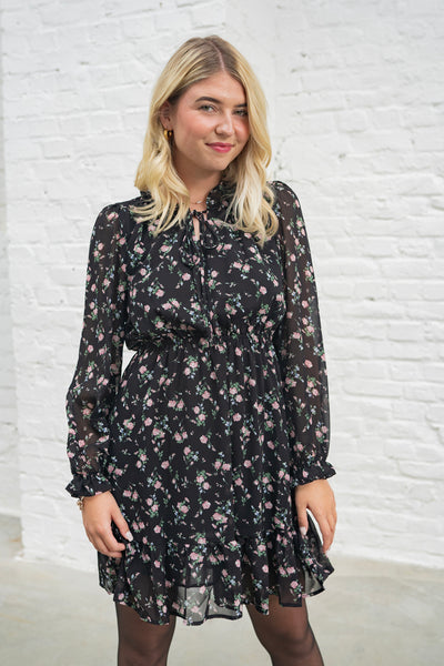 Kurzes Kleid mit Blumenprint (Schwarz-Bunt)