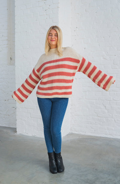 Grober Strickpullover (Creme-Rot)