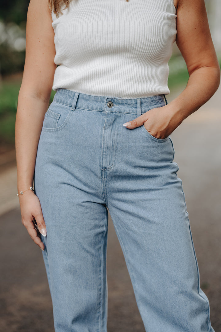 Highwaist Jeans mit geradem Bein (Hellblau)