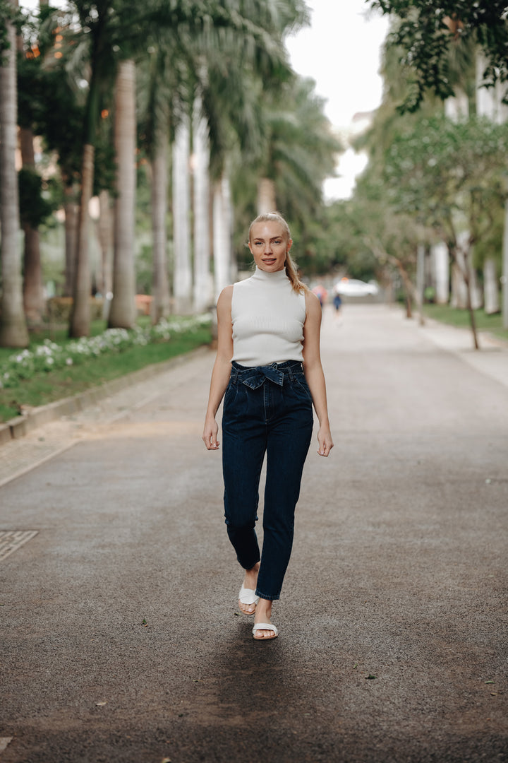 Paperbag Jeans mit Bindegürtel (Dunkelblau)