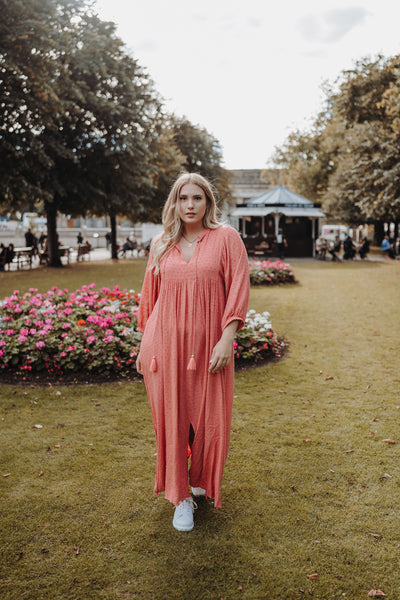 Kleid mit Golddetails (Altrosa)