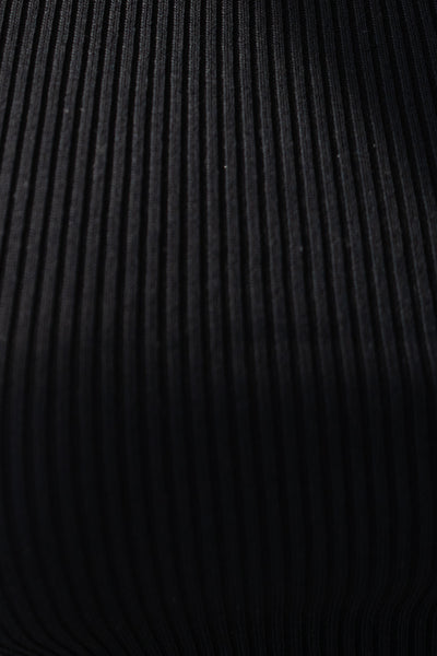 Top mit Rippstrickmuster (Schwarz)