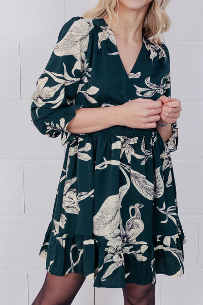 Kleid mit Volants (Grün-Weiss)